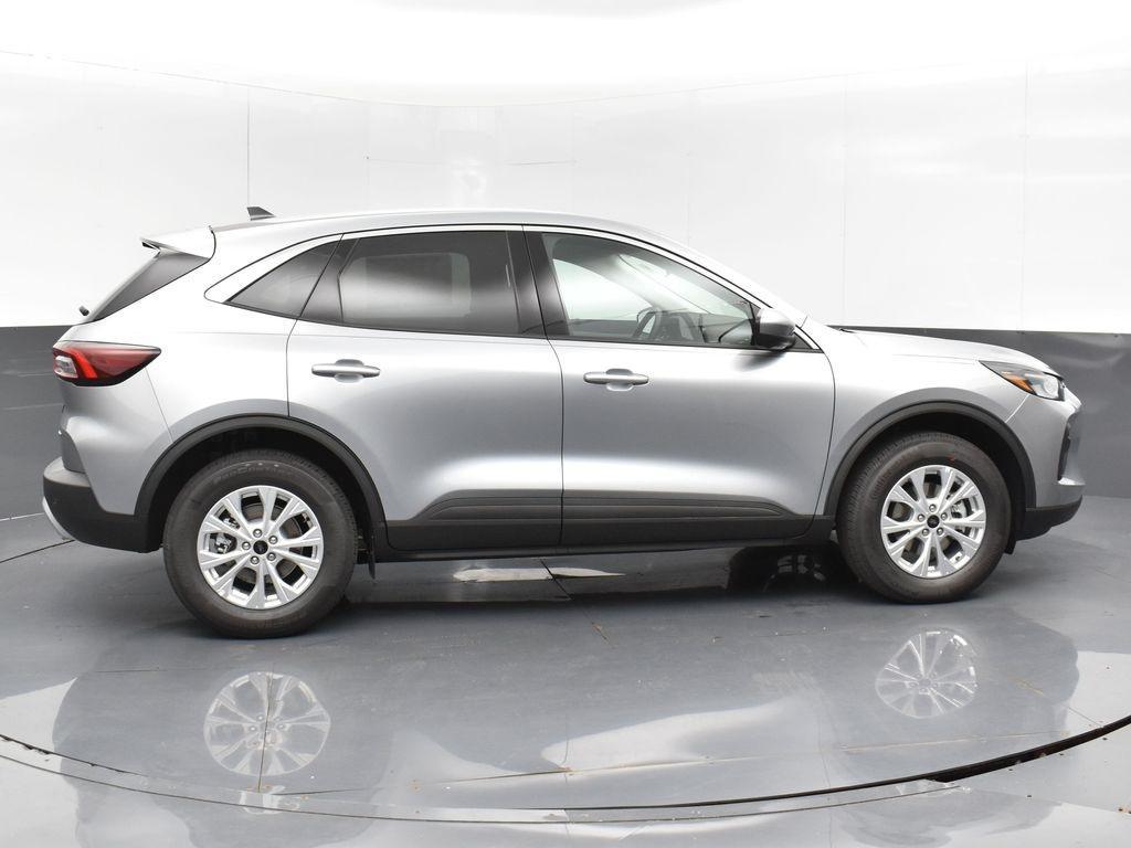new 2024 Ford Escape car, priced at $30,999