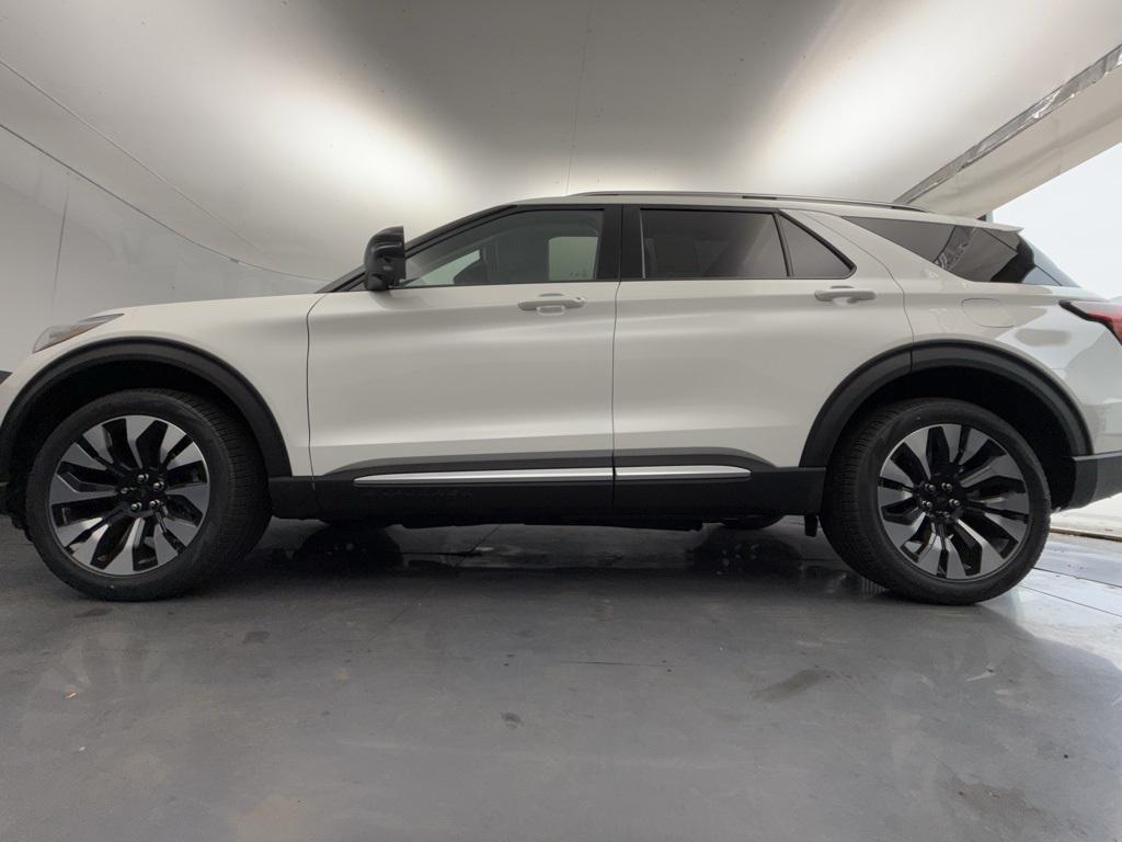 new 2025 Ford Explorer car, priced at $57,528