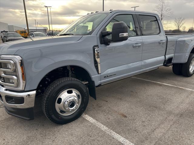 new 2025 Ford F-350 car, priced at $90,100