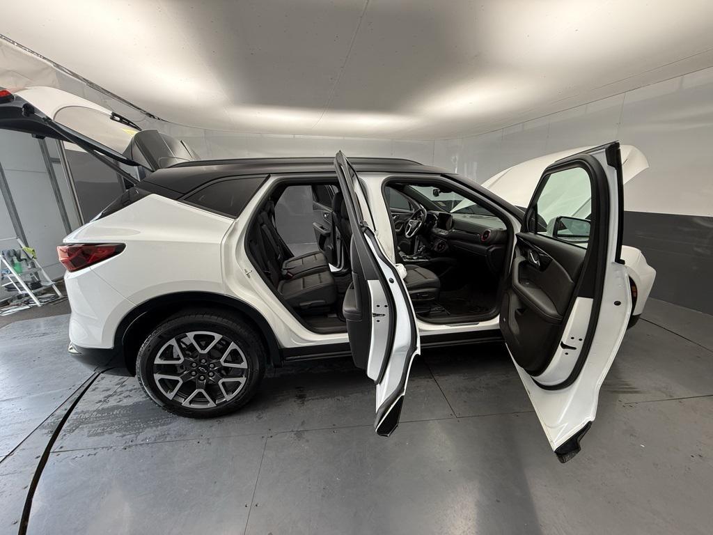 used 2024 Chevrolet Blazer car, priced at $34,991