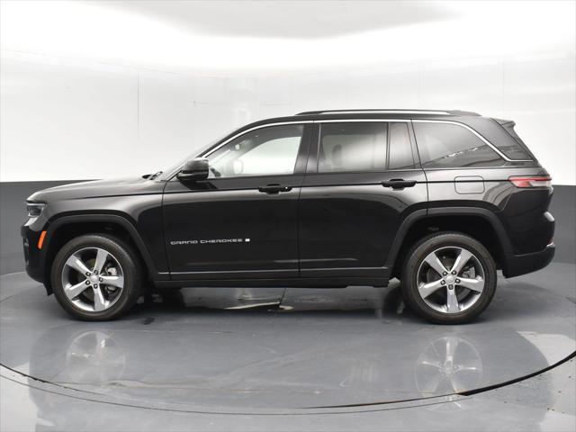 used 2022 Jeep Grand Cherokee car, priced at $34,343