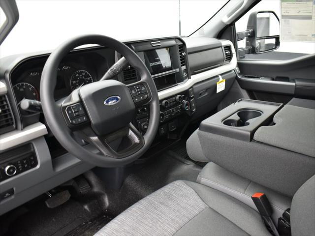 new 2025 Ford F-250 car, priced at $55,945