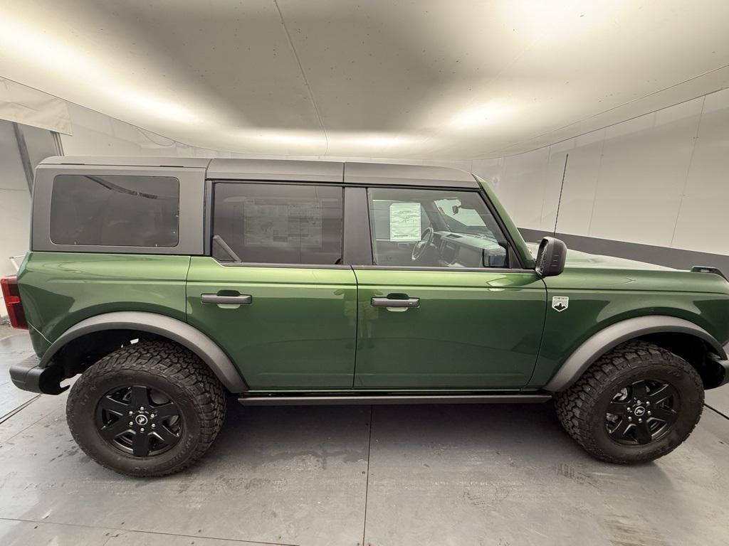 new 2025 Ford Bronco car, priced at $51,995