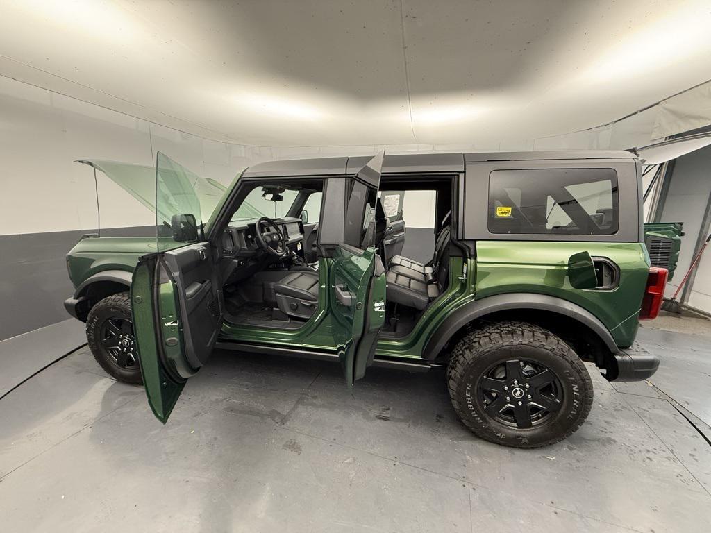new 2025 Ford Bronco car, priced at $51,995