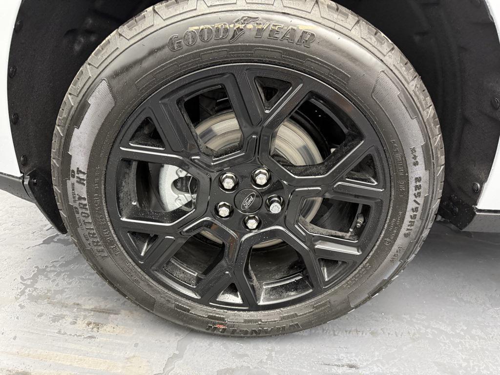 new 2025 Ford Maverick car, priced at $34,775