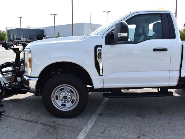 new 2024 Ford F-350 car, priced at $61,890