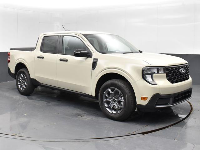 new 2025 Ford Maverick car, priced at $33,243