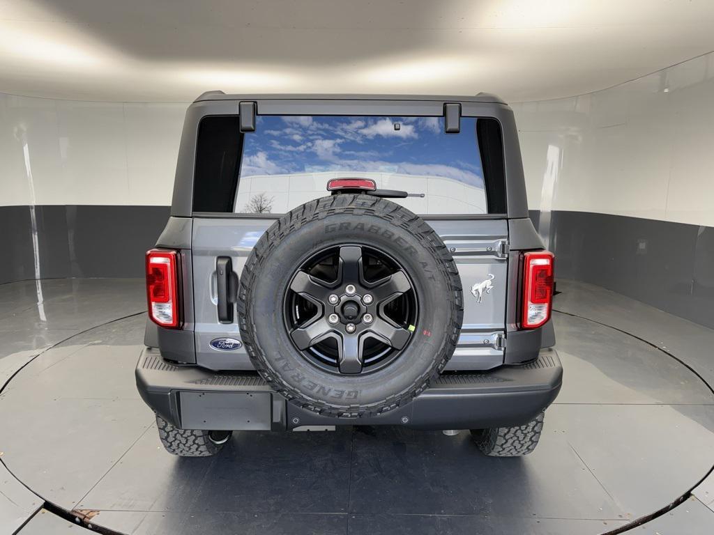new 2025 Ford Bronco car, priced at $51,556