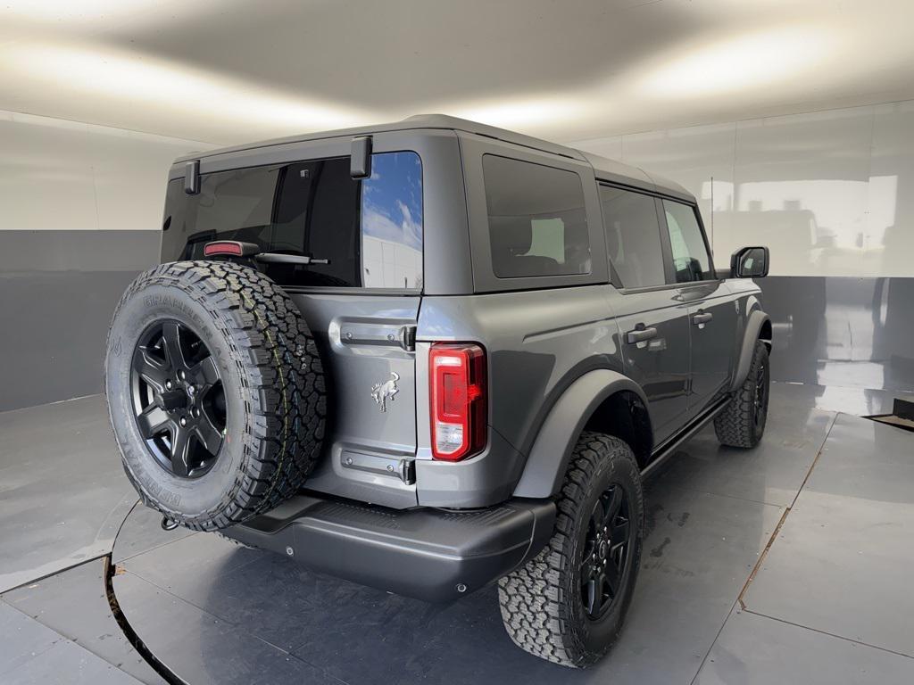 new 2025 Ford Bronco car, priced at $51,556