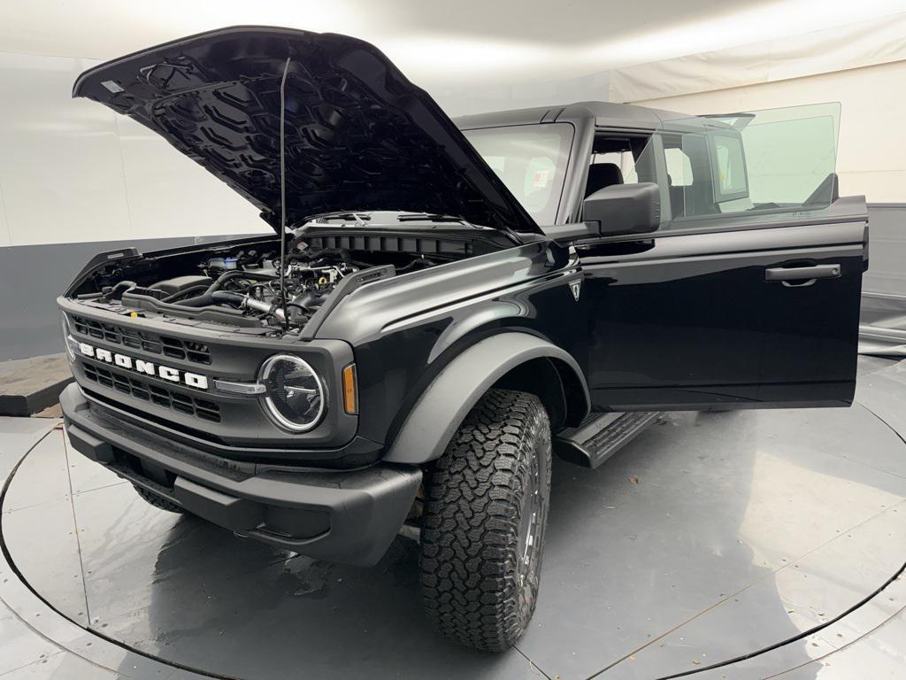 new 2025 Ford Bronco car, priced at $52,500