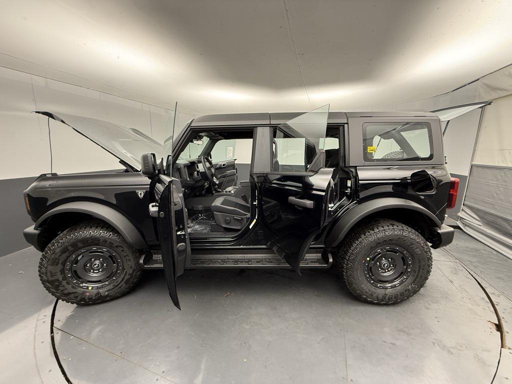 new 2025 Ford Bronco car, priced at $52,500