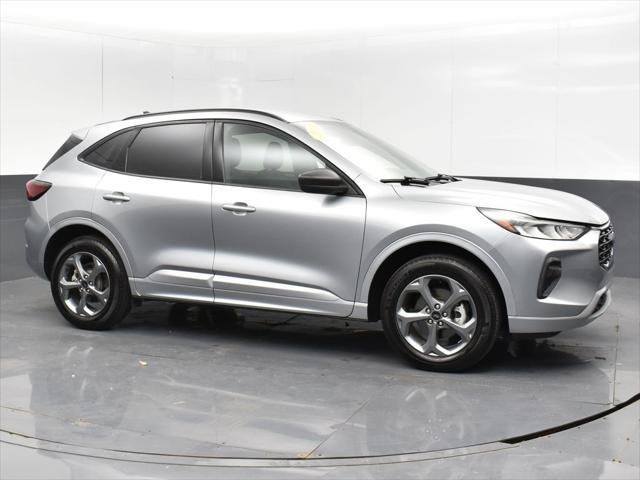 used 2024 Ford Escape car, priced at $25,923