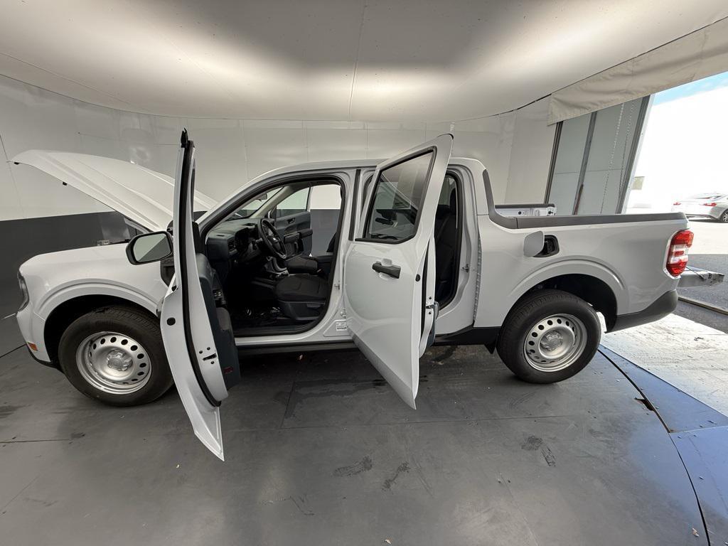 new 2025 Ford Maverick car, priced at $30,995