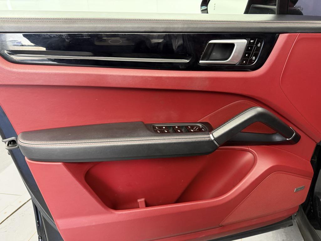used 2019 Porsche Cayenne car, priced at $36,292