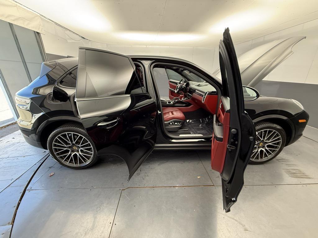 used 2019 Porsche Cayenne car, priced at $36,292