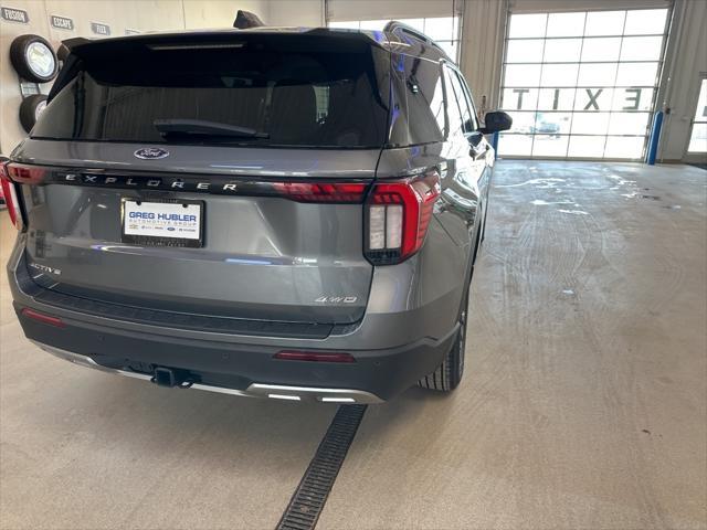 new 2025 Ford Explorer car, priced at $47,850