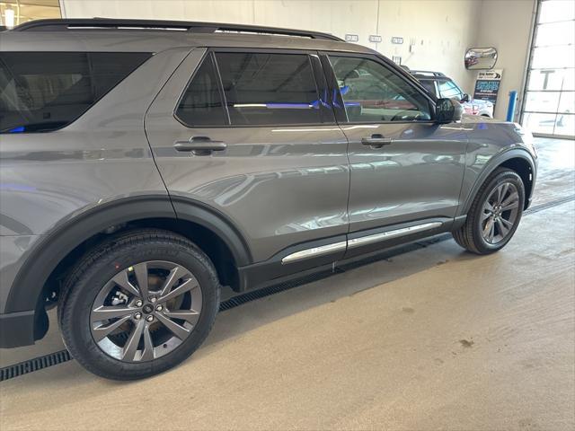 new 2025 Ford Explorer car, priced at $47,850