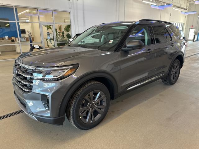 new 2025 Ford Explorer car, priced at $47,850