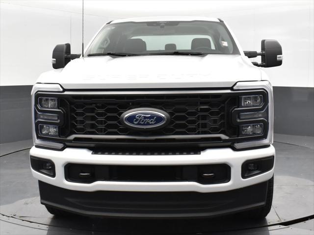 new 2025 Ford F-350 car, priced at $62,140