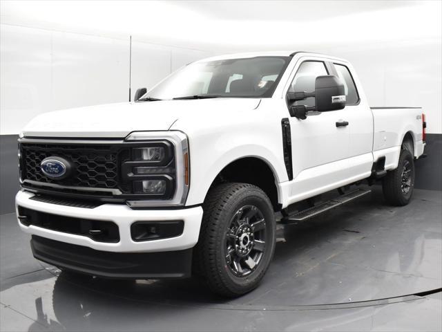 new 2025 Ford F-350 car, priced at $62,140