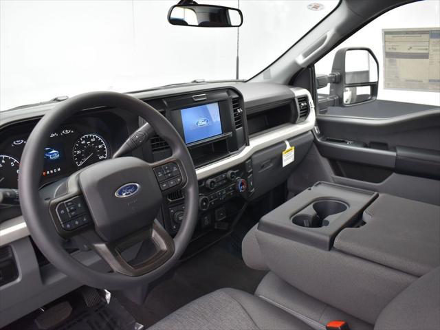 new 2025 Ford F-350 car, priced at $62,140