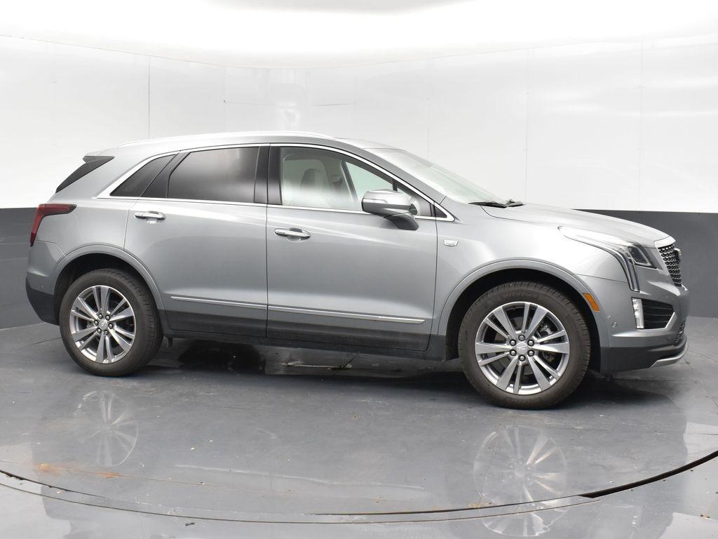 used 2023 Cadillac XT5 car, priced at $31,994