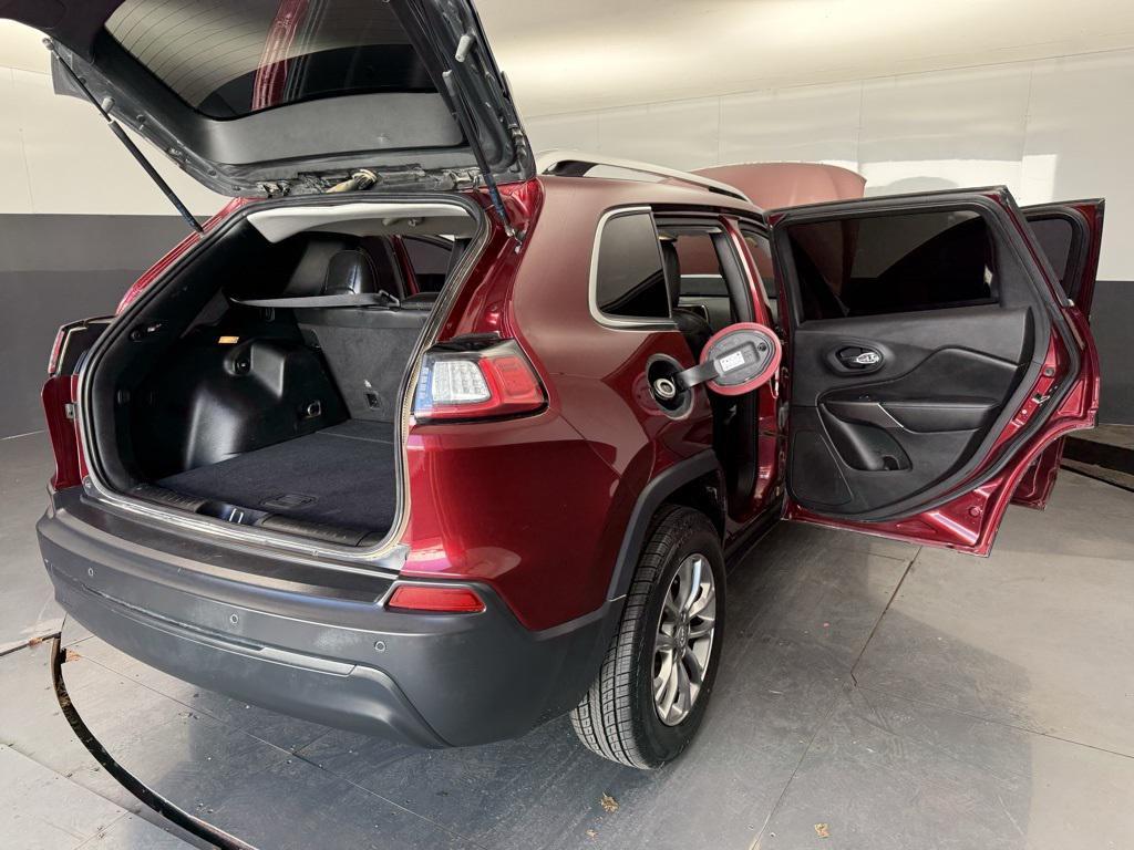 used 2020 Jeep Cherokee car, priced at $17,999