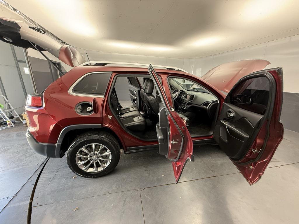 used 2020 Jeep Cherokee car, priced at $17,999