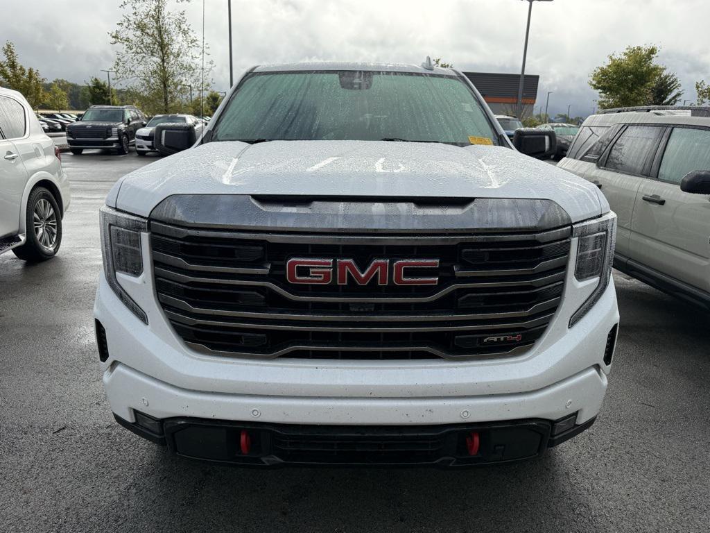 used 2022 GMC Sierra 1500 car, priced at $42,652