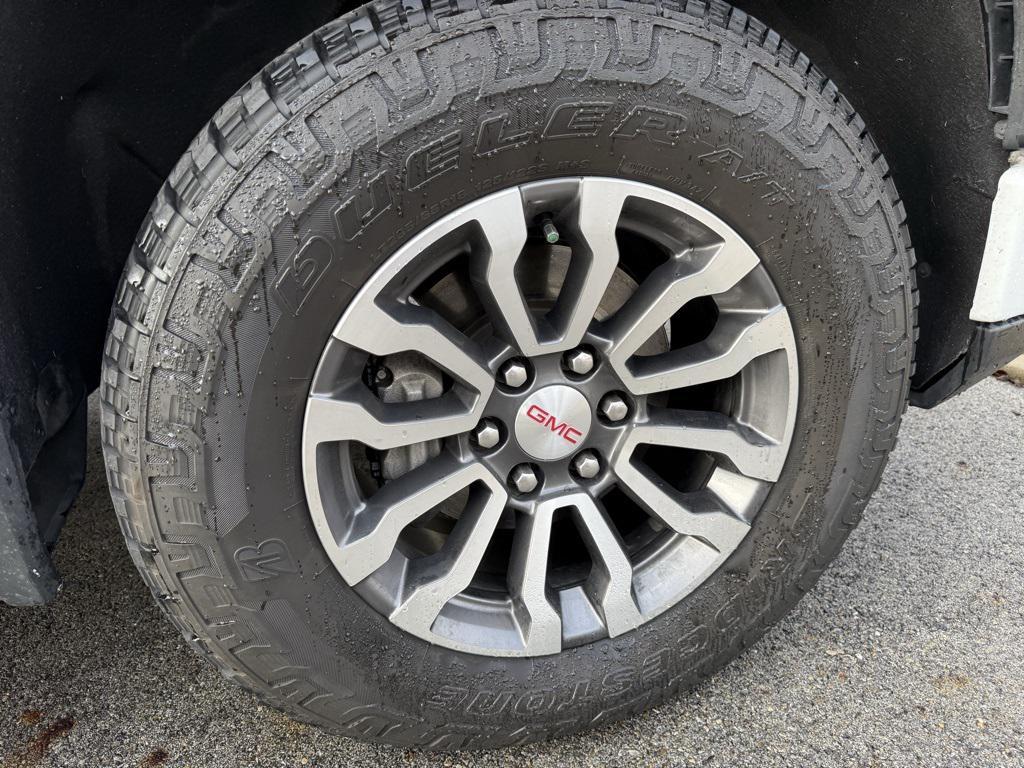 used 2022 GMC Sierra 1500 car, priced at $42,652