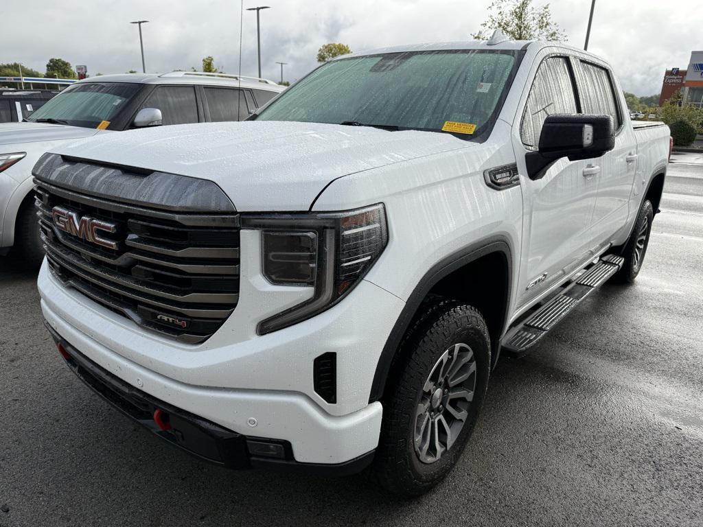 used 2022 GMC Sierra 1500 car, priced at $42,652