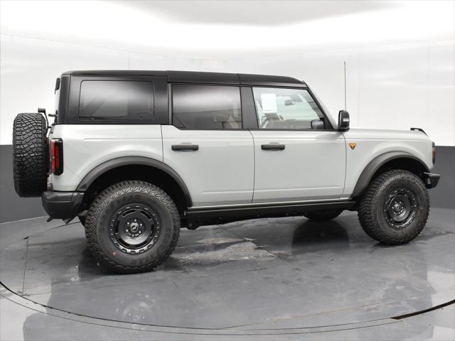 new 2024 Ford Bronco car, priced at $65,925