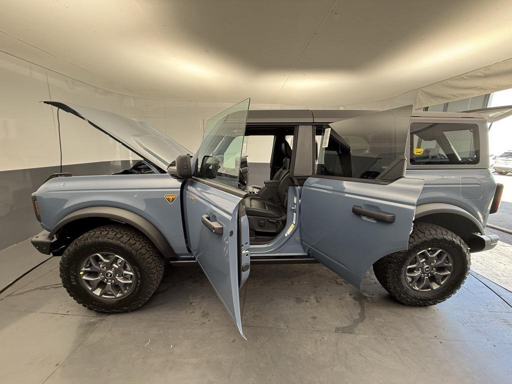 new 2025 Ford Bronco car, priced at $58,932