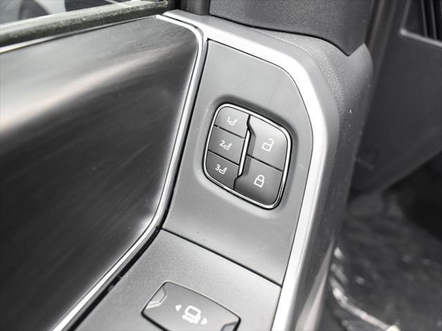 new 2025 Ford F-150 car, priced at $67,324