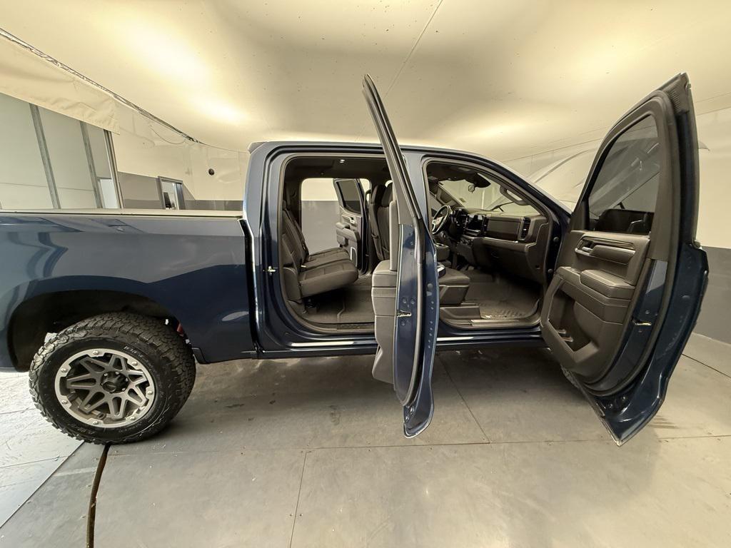 used 2022 Chevrolet Silverado 1500 car, priced at $42,096