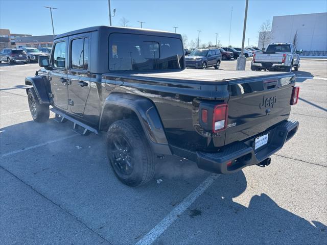 used 2022 Jeep Gladiator car, priced at $28,331