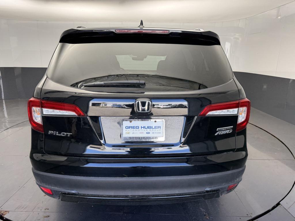 used 2022 Honda Pilot car, priced at $29,999