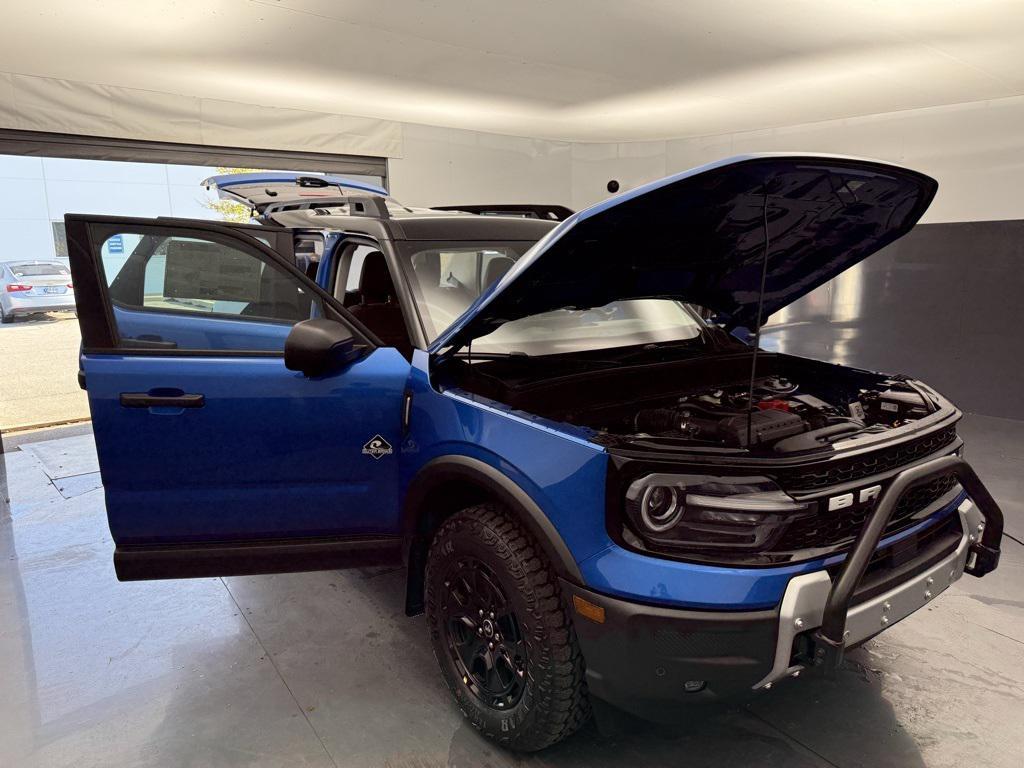 new 2025 Ford Bronco Sport car, priced at $43,423