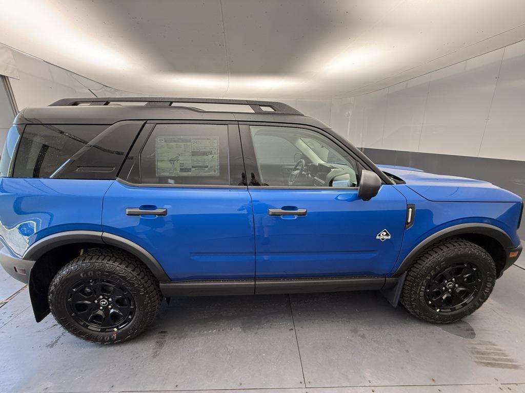 new 2025 Ford Bronco Sport car, priced at $43,423