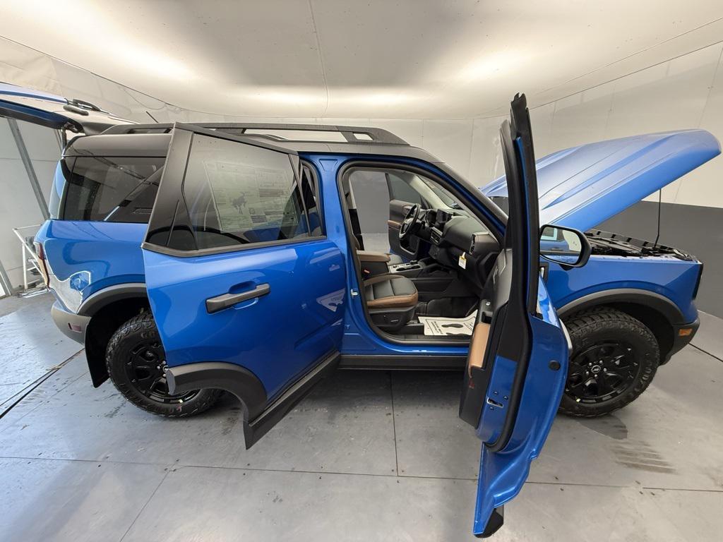 new 2025 Ford Bronco Sport car, priced at $43,423