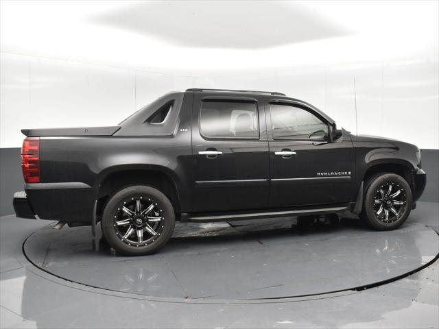 used 2008 Chevrolet Avalanche car, priced at $9,898