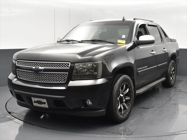 used 2008 Chevrolet Avalanche car, priced at $9,898