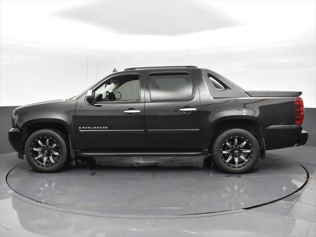 used 2008 Chevrolet Avalanche car, priced at $9,898