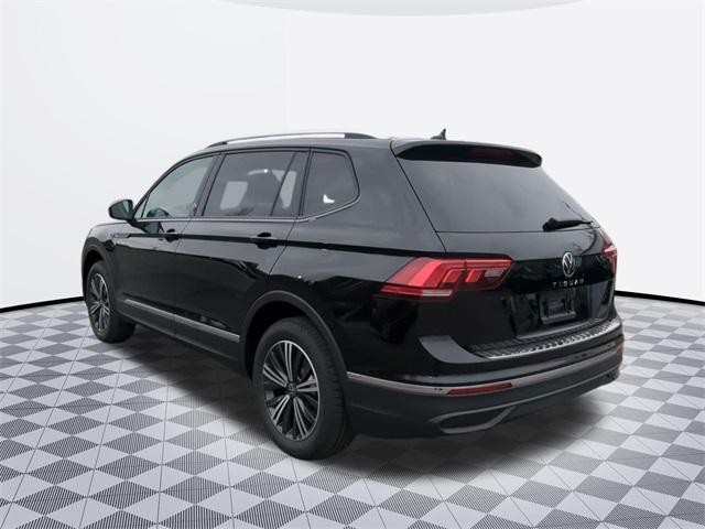 new 2024 Volkswagen Tiguan car, priced at $33,061