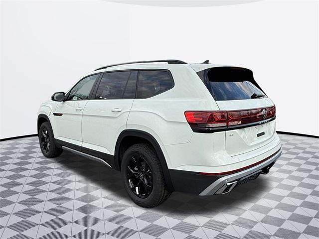 new 2025 Volkswagen Atlas car, priced at $45,661