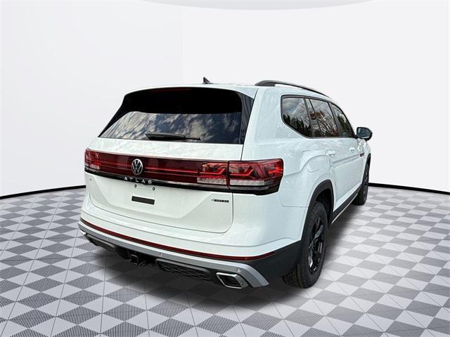 new 2025 Volkswagen Atlas car, priced at $45,661