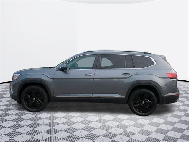used 2024 Volkswagen Atlas car, priced at $39,500