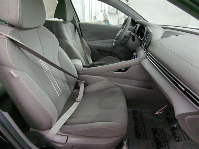 used 2022 Hyundai Elantra car, priced at $17,894
