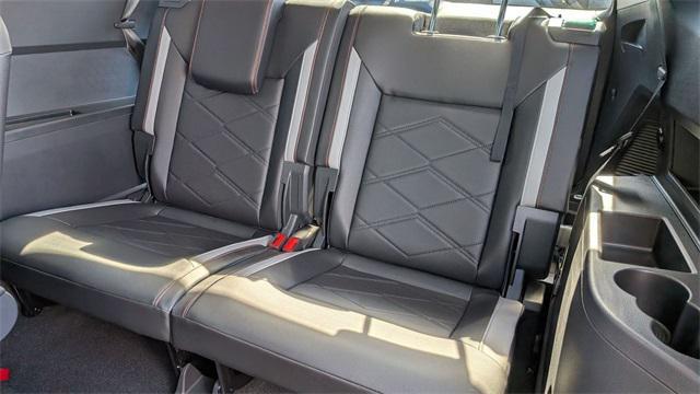 new 2025 Volkswagen Atlas car, priced at $41,132