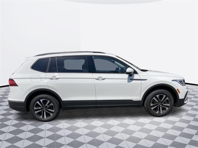 new 2024 Volkswagen Tiguan car, priced at $29,574